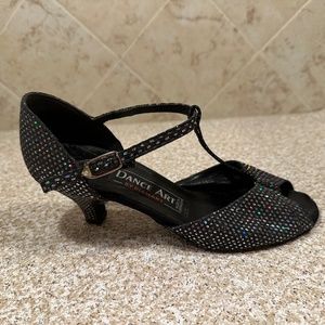 Formal dance shoes